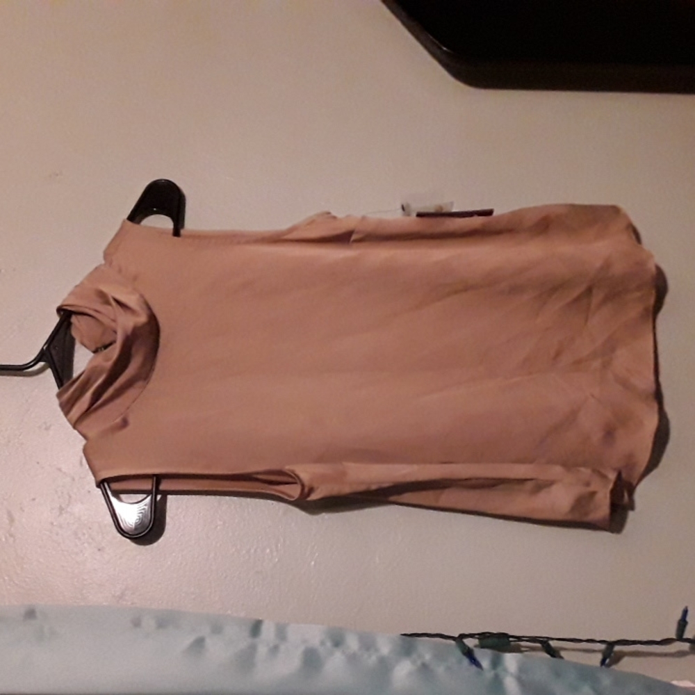 Vince Camuto Tan blouse